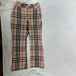 Vintage Burberry lined dress pants sz 6 new w/o tags.